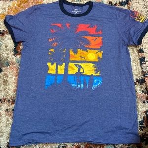 Universal studios endless summer resort tee - size large